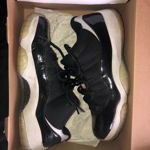 JORDAN RETRO 11 LOW INFRARED